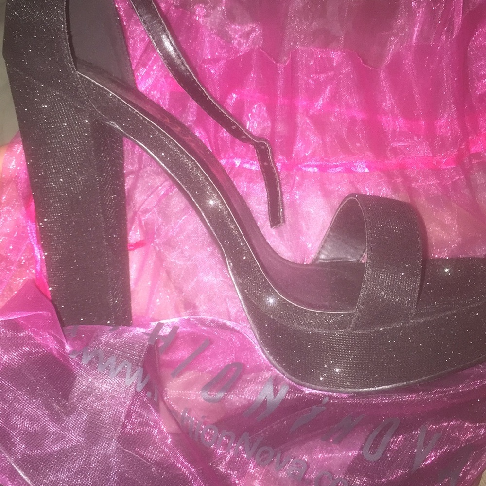 Fashion Nova heels